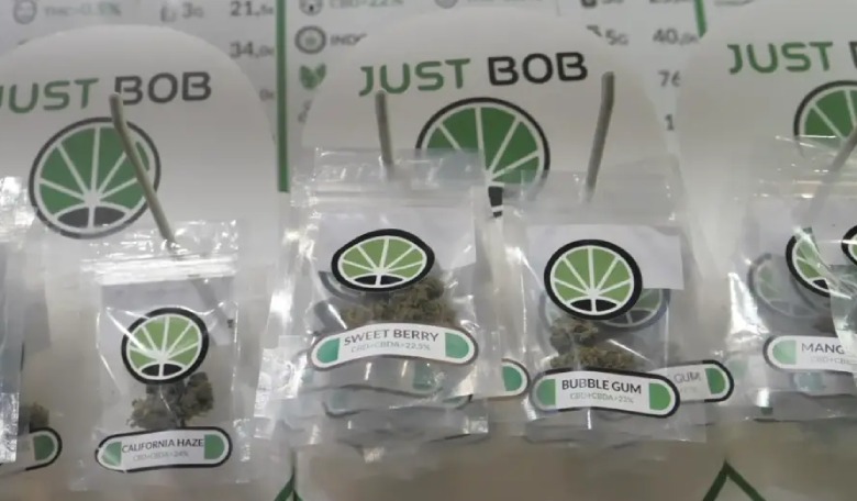 quanto costa marijuana light su justbob shop 