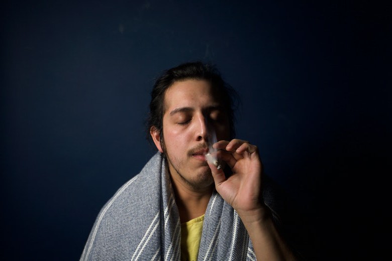 fumare più cannabis di quanto previsto sintomo di dipendenza