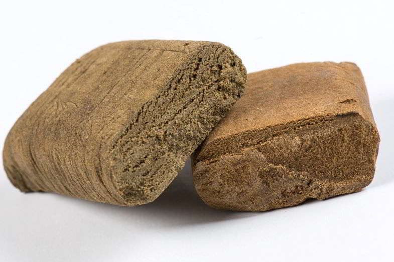 Acquistare hashish legale in Italia in sicurezza